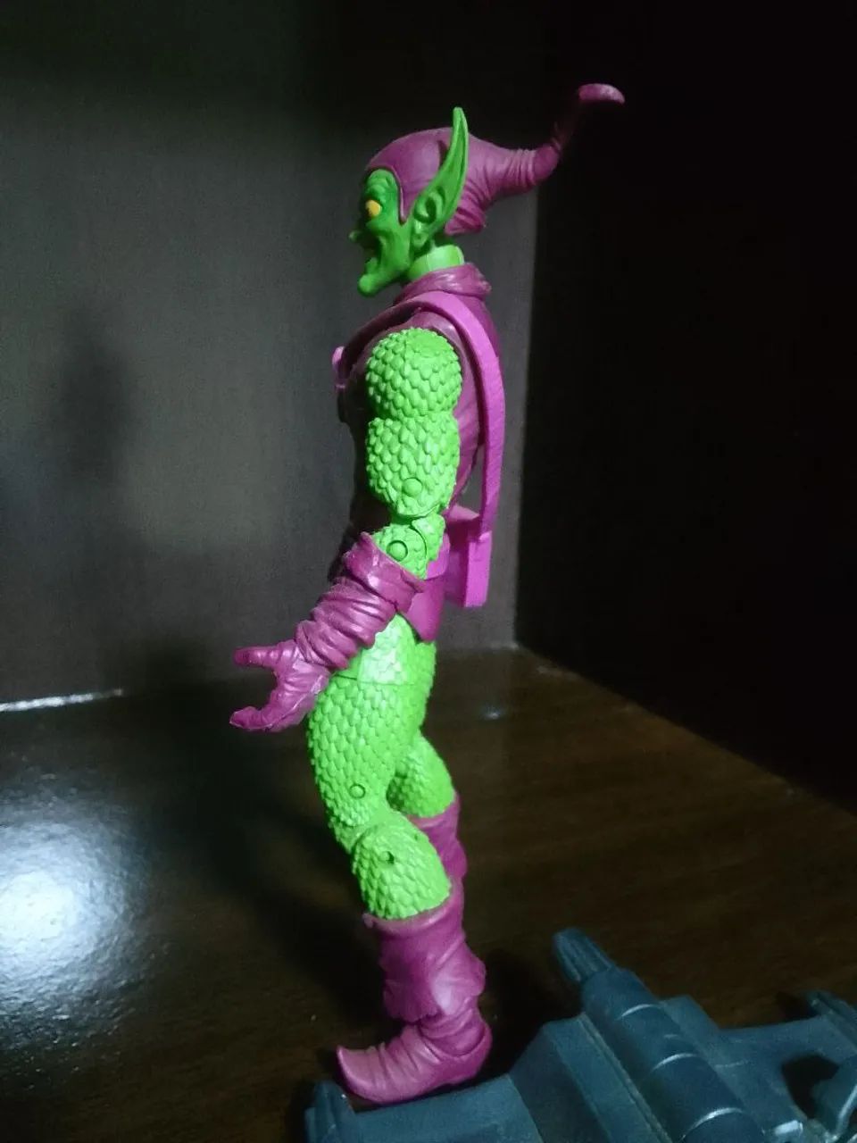 DUENDE VERDE MARVEL LEGENDS - Foto 3