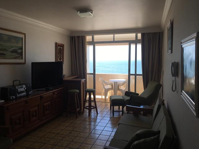 Apartamentos com frente para o mar à venda em Caioba, Matinhos, PR
