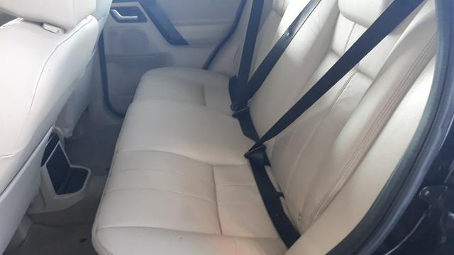 Land Rover Freelander 2 Diesel 2.2 sd4 190 cv Preta com Interior Bege - Foto 7