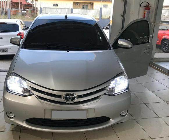 Etios 2017 Hatch X 1.3 Completo Super Conservado