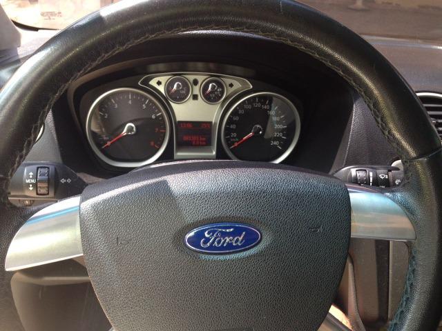 Ford Focus Sedan 1.6 2011 GNV - Foto 5