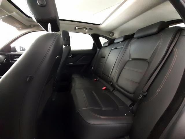 Jaguar F-Pace Prestige Diesel AWD 2017/2018 - Foto 16