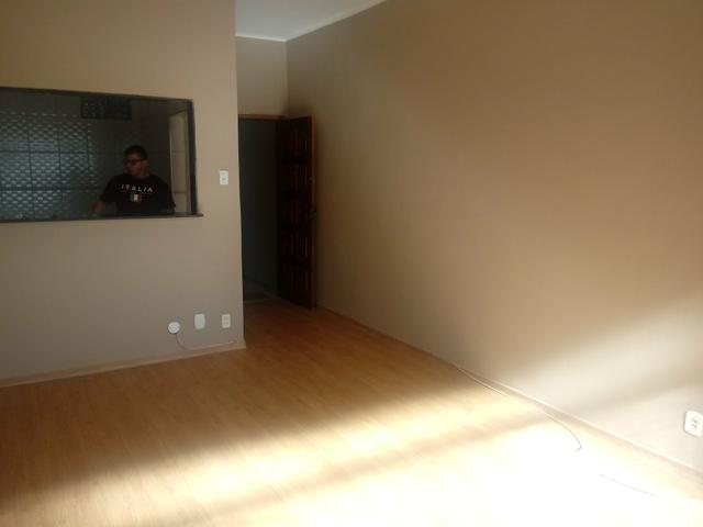 Excelente APTO amplo 2quartos no Meier! - Foto 2