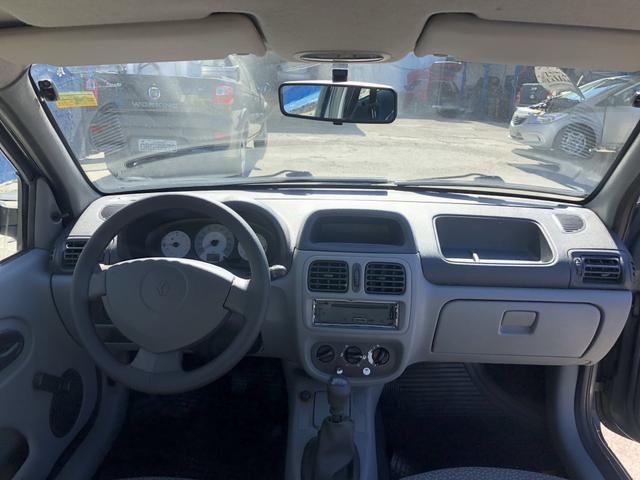 Clio 1.0 2010 - Foto 10