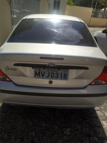 Veiculos Ford Focus Sedã 2004 extra, extra mesmo - Foto 2