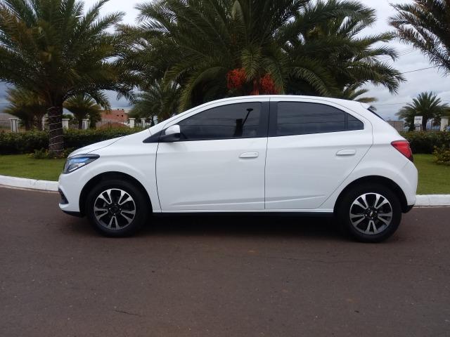 Chevrolet Onix LTZ 1.4 Manual Flex Branco 2015 - Foto 5
