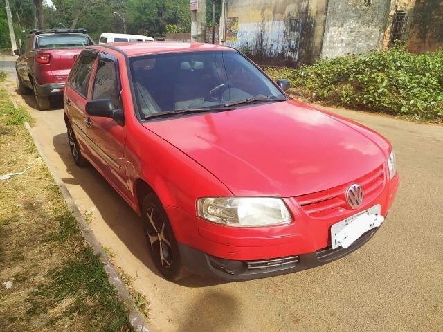 Vendo gol 1.0 bem conservado