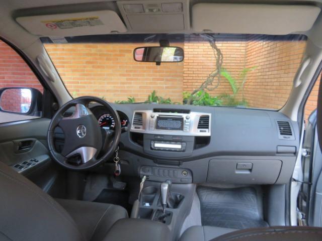 Hilux Diesel 3.0, 4x4 Automática modelo SRV Único dono, Estado de nova - Foto 18