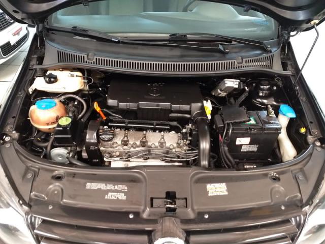 VOLKSWAGEN FOX 1.0 8V (G2) (BLACKFOX-TREND) 4P 2012 - Foto 5