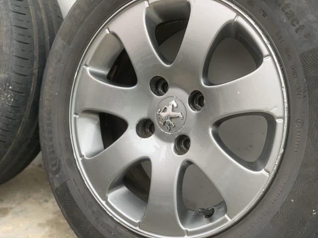 Jogo de rodas peugeot Aro 15 R$ 800,00