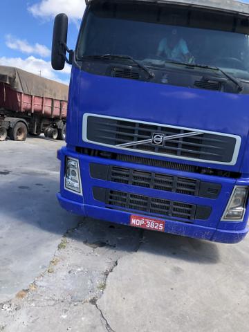 Volvo FH 440 2008/09 engatado no Bi caçamba Rosseti 2010 - Foto 11