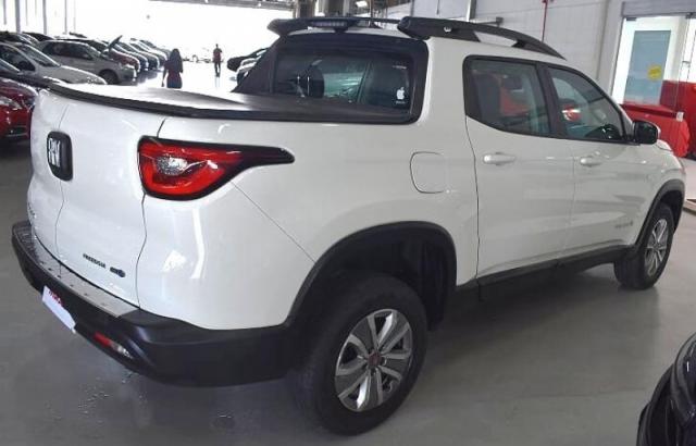 FIAT TORO 1.8 16V EVO FLEX FREEDOM OPEN EDITION AT6. - Foto 9