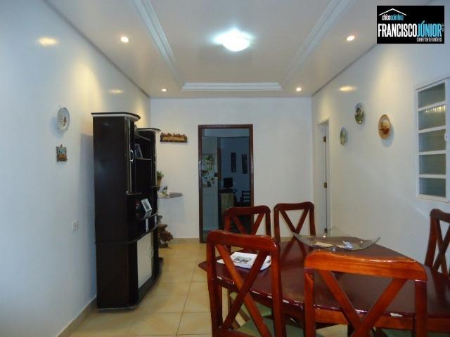 Casa no Setor Coimbra, 4 Quartos 1 suíte, 2 salas, Cozinha com armários, ótima localização - Foto 5