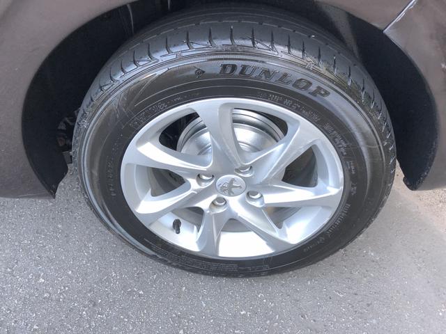 Peugeot 208 allure 1.5 2014, com teto panorâmico, impecável!!! - Foto 9