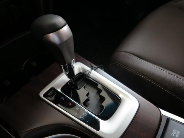 TOYOTA HILUX SW4 2.8 SRX 4X4 16V TURBO 2019 - Foto 10