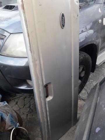 Tampa Traseira p/ Ford Ranger 1994 a 2011 / Original