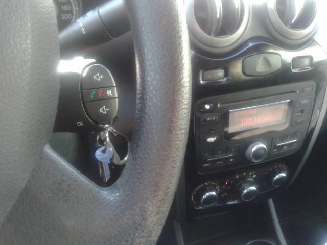 SANDERO 1.6 8V EXPRESSION HI-FLEX 5P - 2013/2013 - Doc.2020 - Foto 4