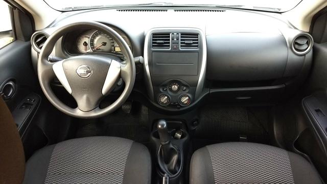 Nissan Versa 1.0 12V flex (todas revisões em concessionária) 2016 - Foto 14