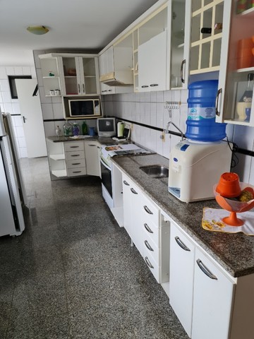 Cobertura de Beira Mar C/piscina e churrasqueira , 4 Suítes e 3 vagas de Garagem - Foto 9