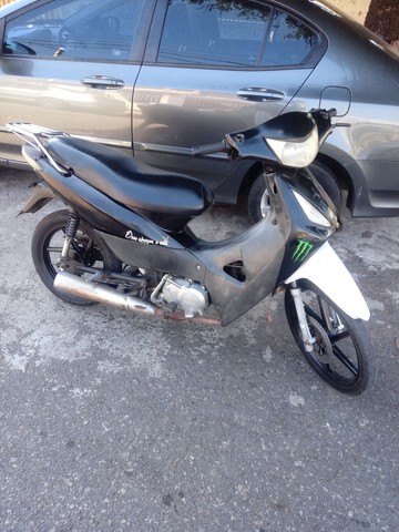 CINQUENTINHA COM MOTOR DE POP 100