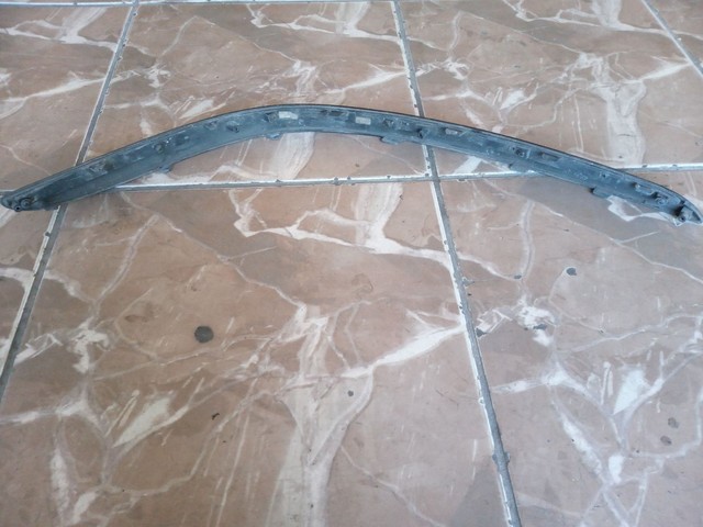 Moldura parachoque traseiro esquerdo Hyundai Azera 2011  - Foto 2