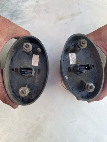 par pisca paralama ford transit original - Foto 3