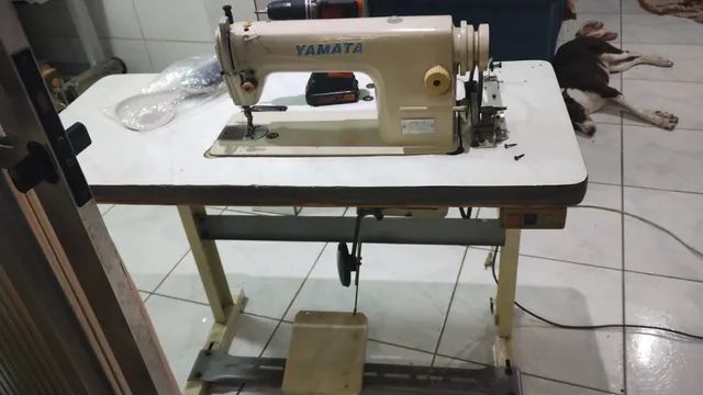 Máquina de costura reta industrial 1.300.00