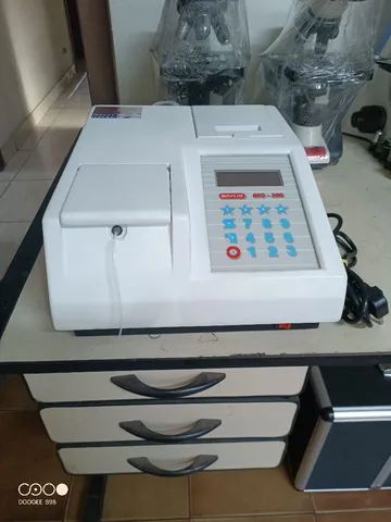 Analisador de bioquímica Bioplus 200