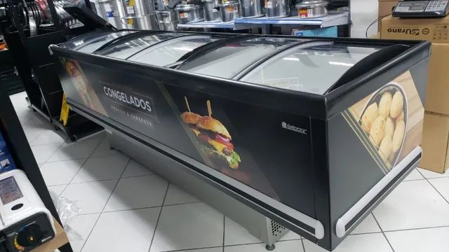 Ilha para congelados com vidro curvo gelopar 290 - Alecs