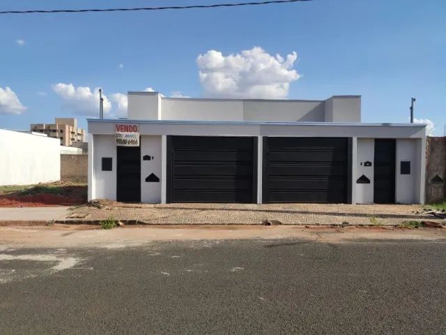 Captação de Casa a venda na Rua José Pedro de Lima, Novo Mundo, Uberlândia, MG