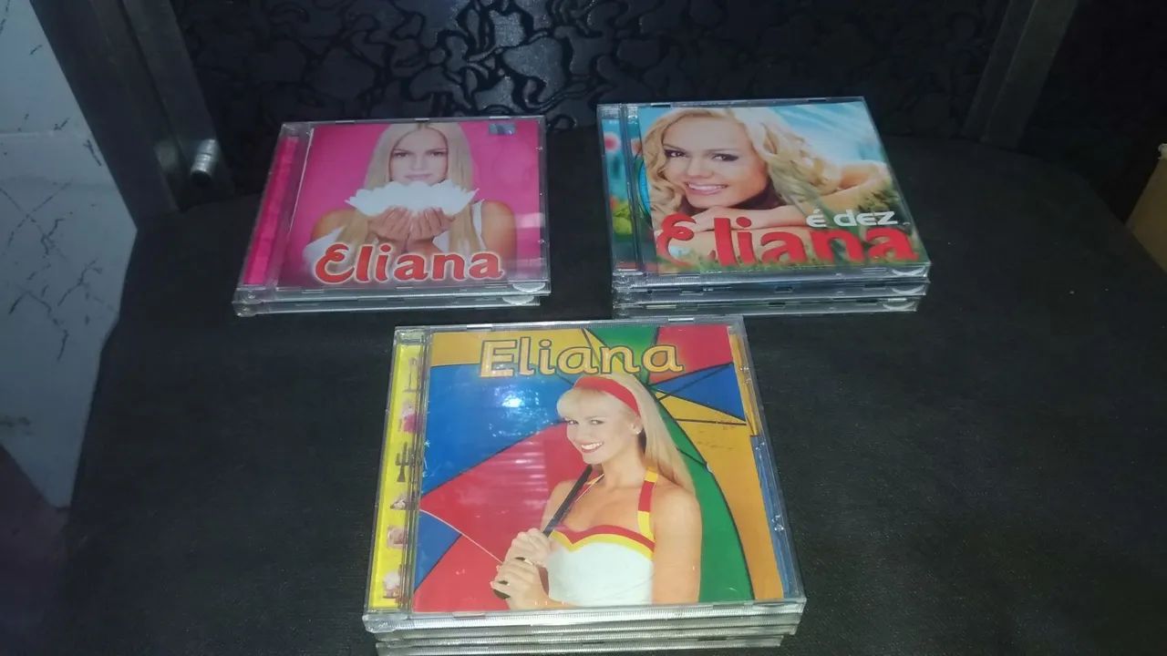 Cds da Eliana, são 3 unidades, em bom estado, envio qq local. E outros.
