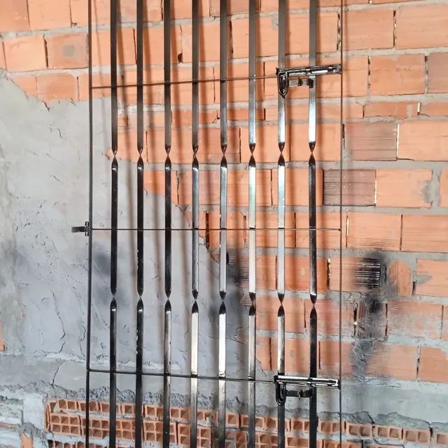 GRADES DE PORTAS BARRA CHATA METALÚRGICA JG 
