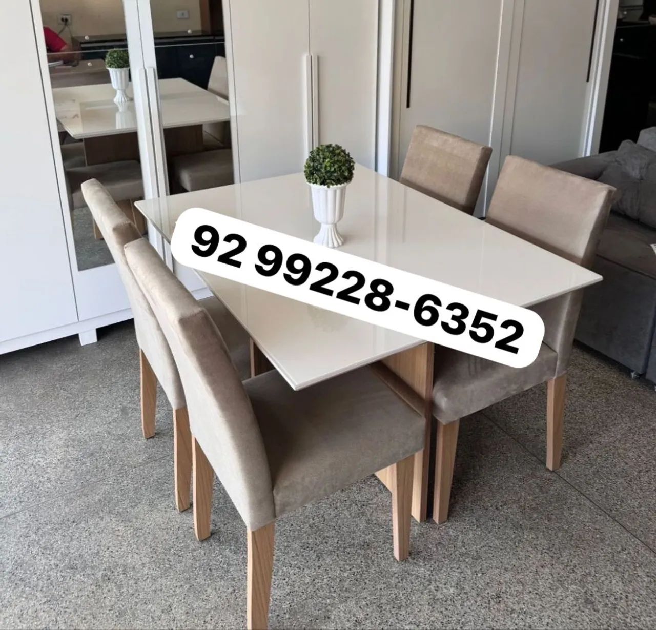 Mesa de Jantar 4 Cadeiras - Branca - Nova