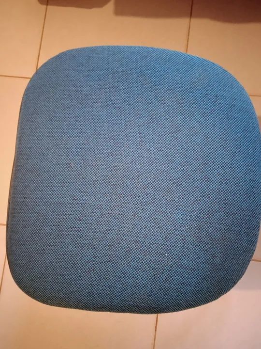 Cadeira de Escritório Azul - Foto 4