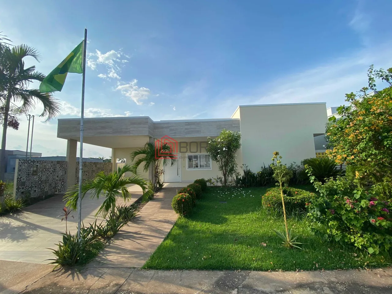 Casa de alto padrão, condomínio fechado, avenida Pedro Neiva - Imperatriz/MA