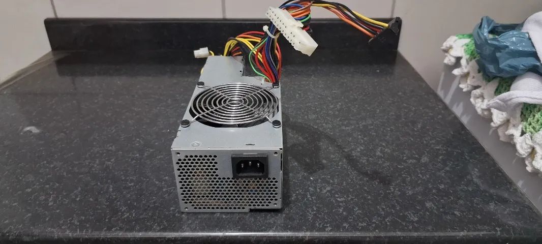 Fonte Lenovo Thinkcentre M57 M58 280w Pc7032 Pc7071 - Foto 4