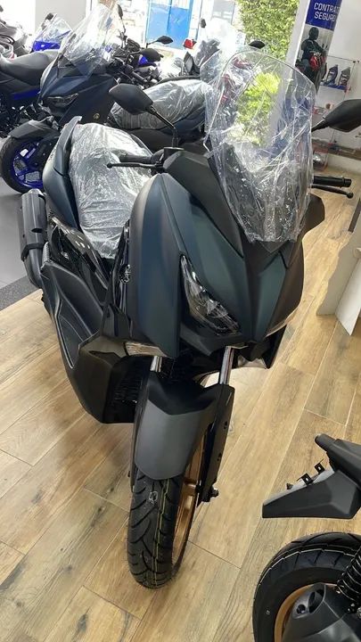 Yamaha Xmax 250 2024 Fran  - Foto 10