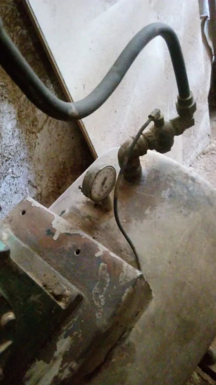 Compressor de ar industrial 350l trifasico - Foto 2