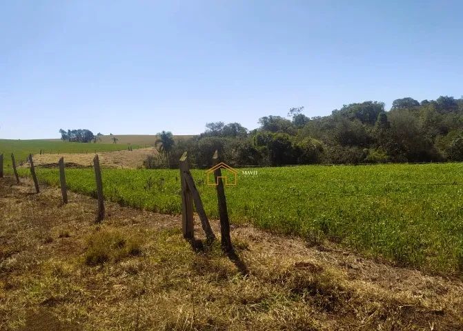  OPORTUNIDADE! Sítio com Casa Boa, Estufas, Tanques e Cachoeira - Aceita Permuta em Jlle - Foto 10