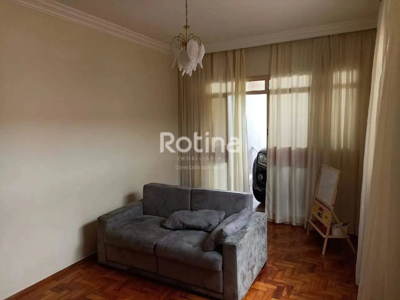 Casa à venda, 3 quartos, Martins - Uberlândia/MG - Rotina Imobiliária