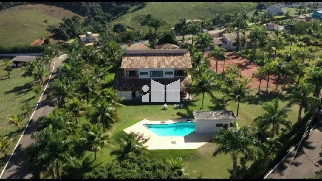 Cond. Lagoa da Praia- Casa Duplex- 5 qts- 5 suítes- 696m² de area contruida- 13 vagas- laz