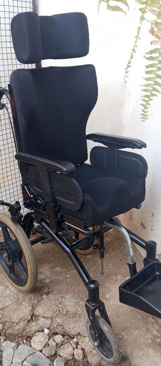 Cadeira de Rodas Postural - Foto 3