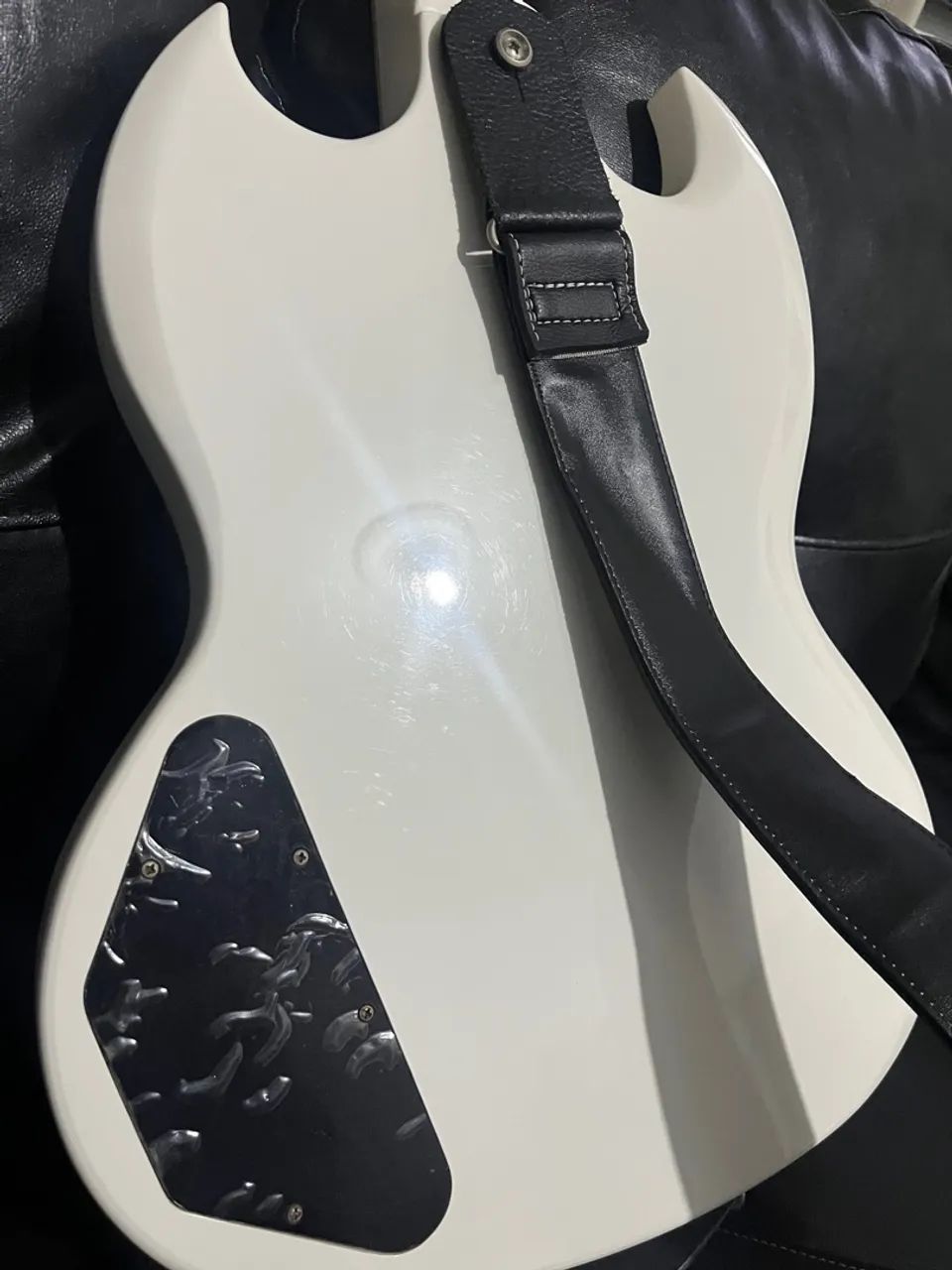 Guitarra Epiphone Alpine White  - Foto 4
