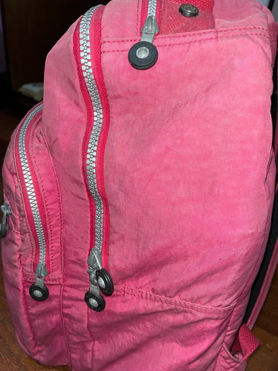 Mochila e estojo ROSA - KIPLING  - Foto 4