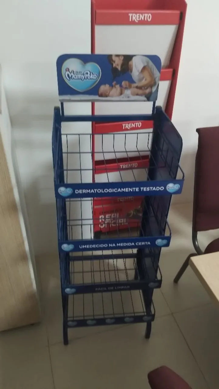 Expositor de produtos para bebês
