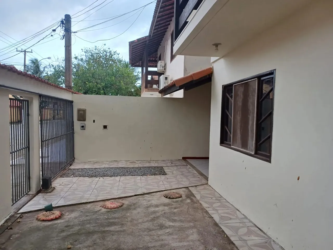 Casas para locação no Mirante da Lagoa em Macaé/RJ, 03 Quartos com suíte e 1 Vaga.