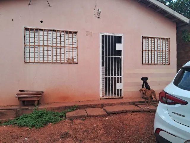 VENDO OU TROCO casa por Chácara ou Sítio - Foto 2