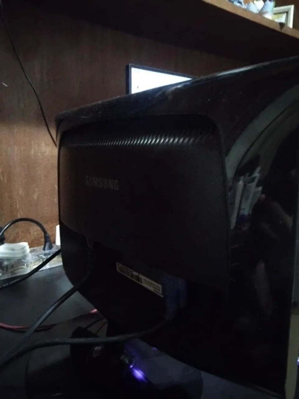 Monitor samsung syncmaster 633nw, 15,6 polegadas, acompanha cabo VGA e da fonte - Foto 4