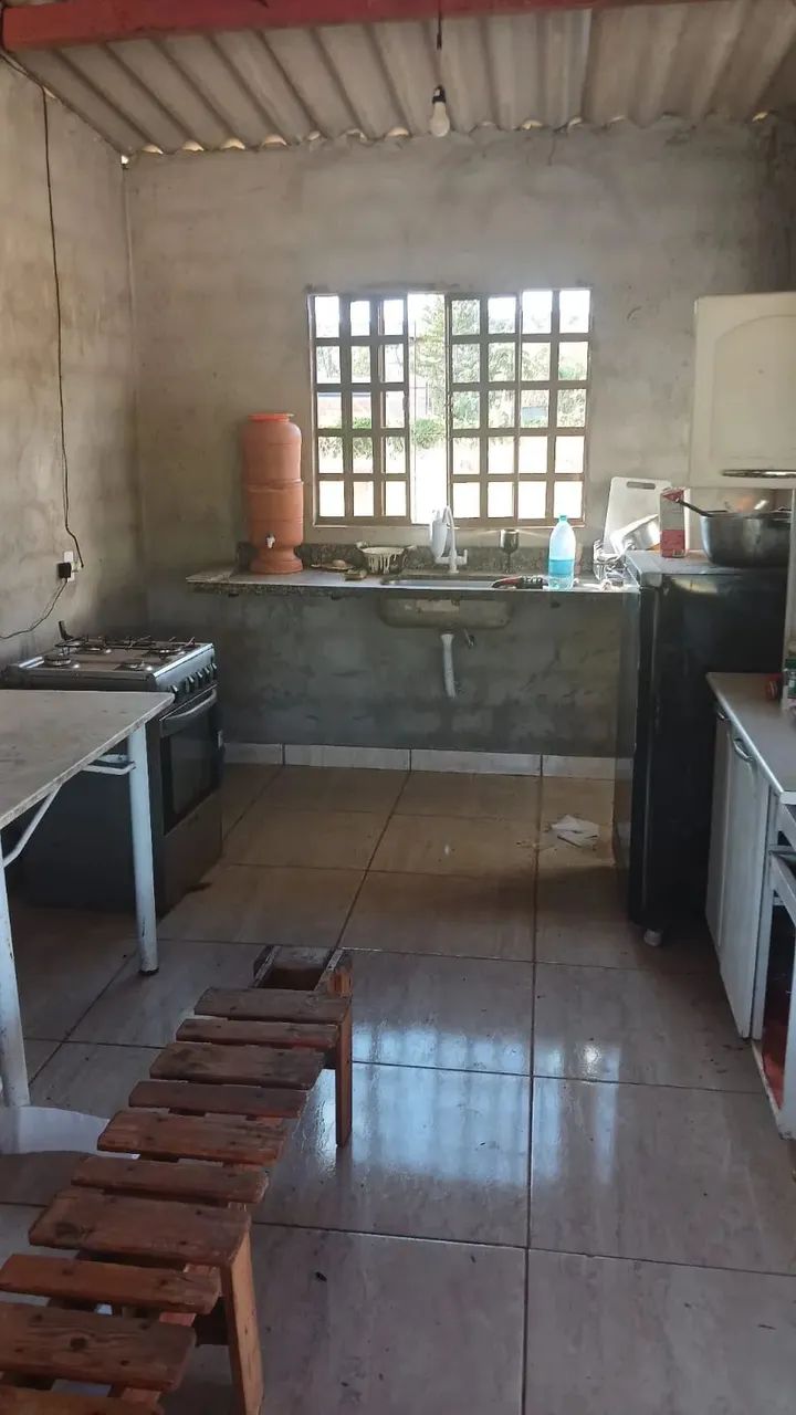Chácara entre Senador Canedo e Caldazinha com quiosque piscina area de 9000 m² - Foto 4