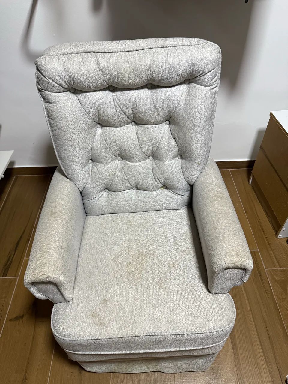 Nursing Armchair with Footrest65568128102402123